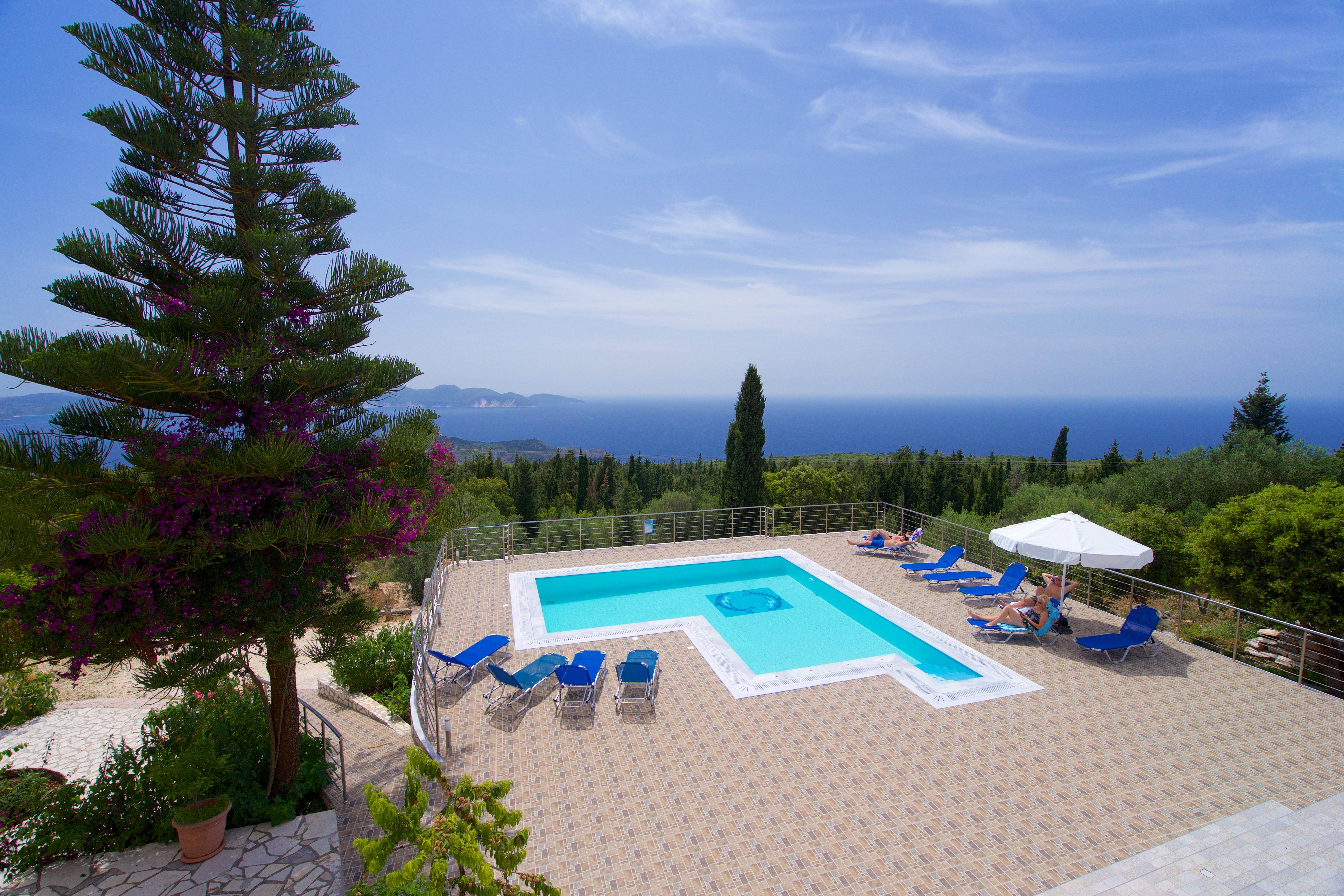 Studios Vrionis Panoramic Sunset Mesovounia  Bagian luar foto