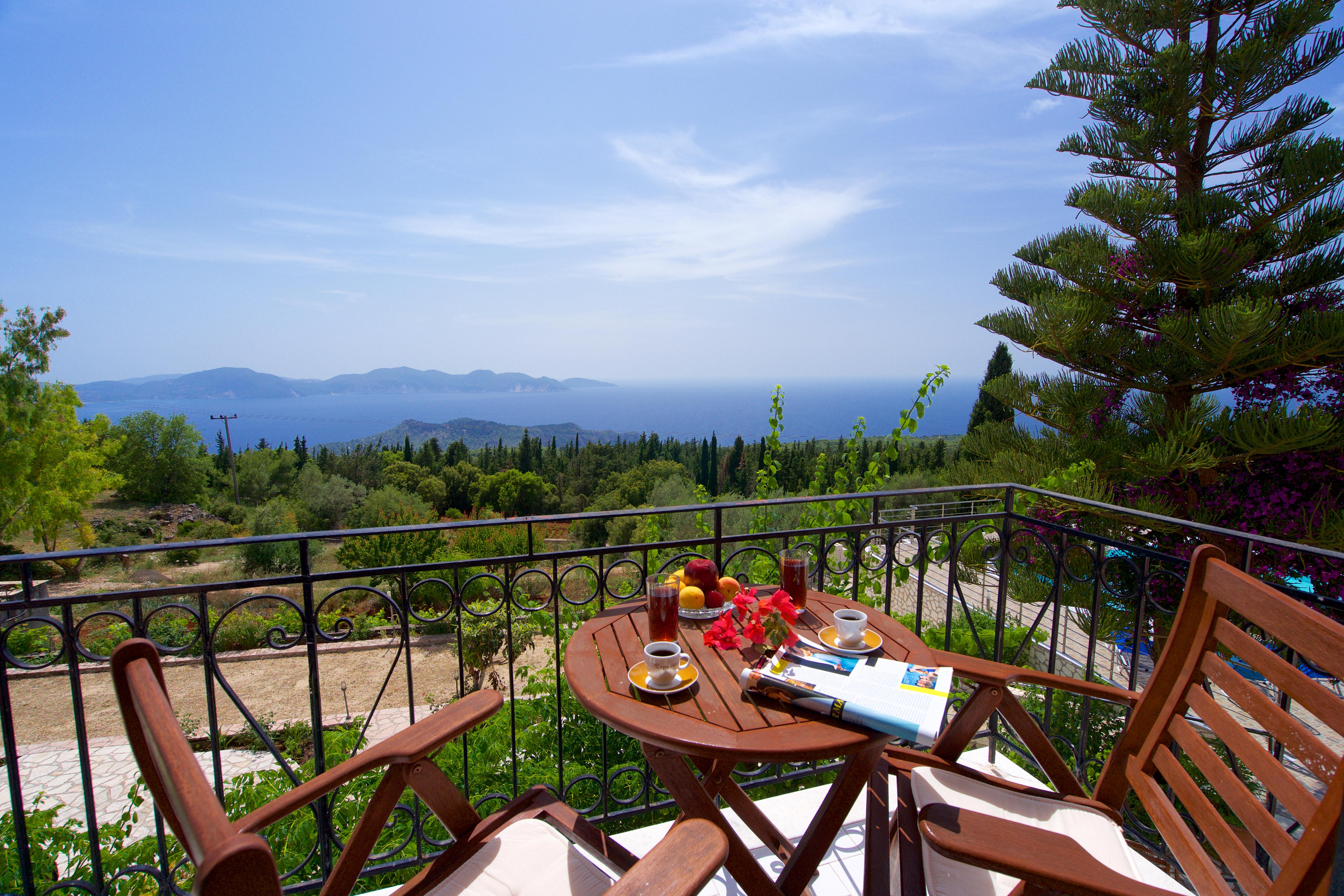 Studios Vrionis Panoramic Sunset Mesovounia  Bagian luar foto